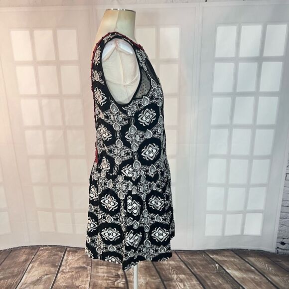 Free People Black White Nights Embroidered Sleeveless Mini Dress Size Small - Picture 6 of 13